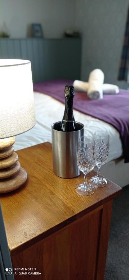 The Queen'S Arms Inn Warwick-on-Eden 외부 사진
